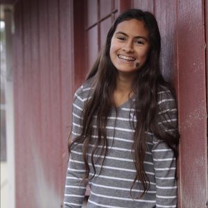 Abercrombie v neck sweater :)